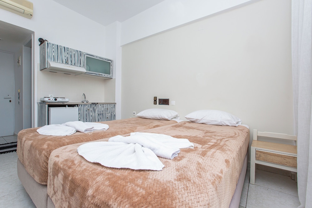 Hermes Hotel Malia 23/46