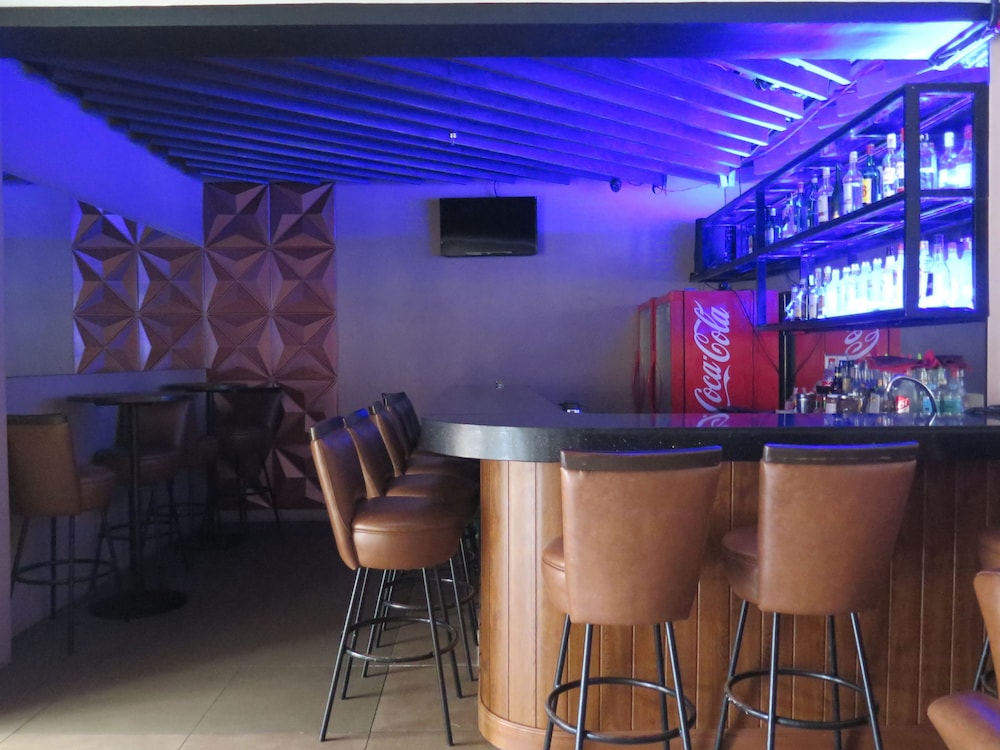 Circle Inn - Iloilo City Center 31/50