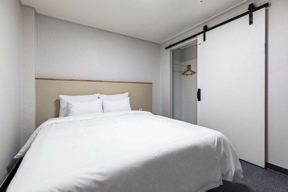Aewol Stay in Jeju 16/50