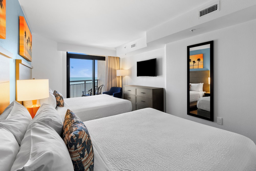 3 Bedrooms, Deluxe, Penthouse, Ocean Front