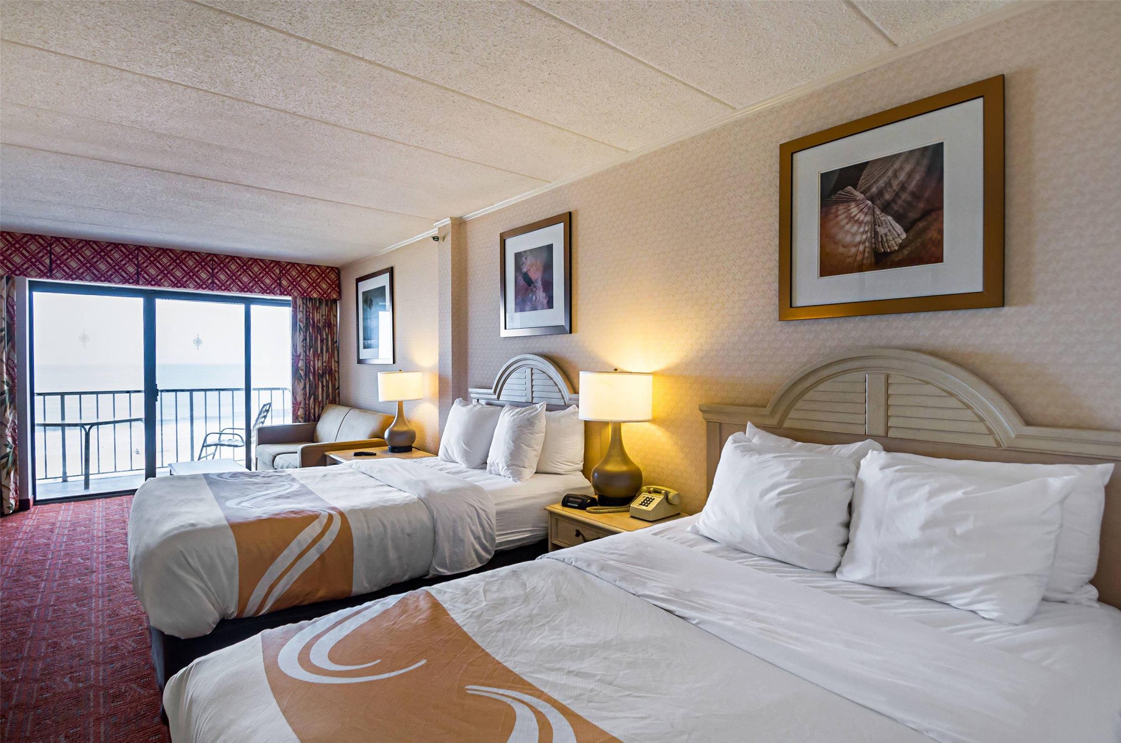 EFFICIENCY, BUSINESS, 2 DOUBLE BEDS