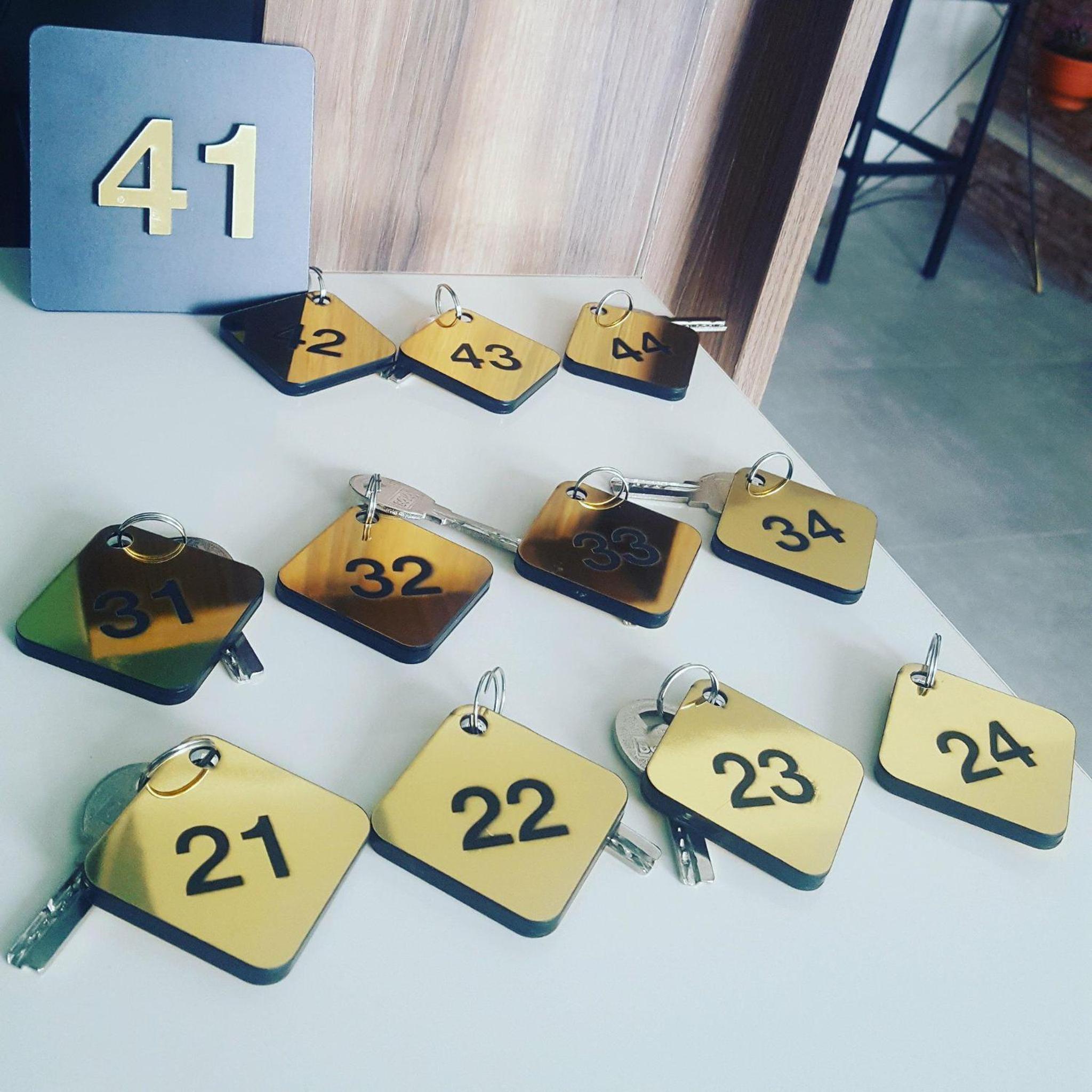Hotel Amser 3/43