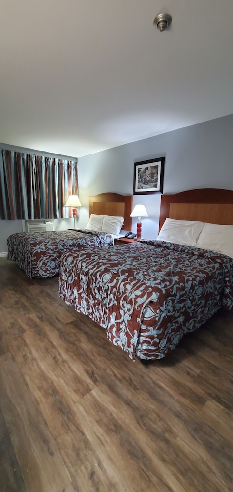 Belmont inn 22/36