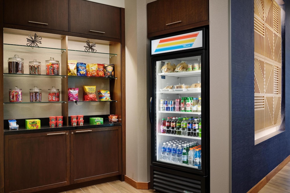 Hyatt Place Tampa Airport/Westshore 12/78