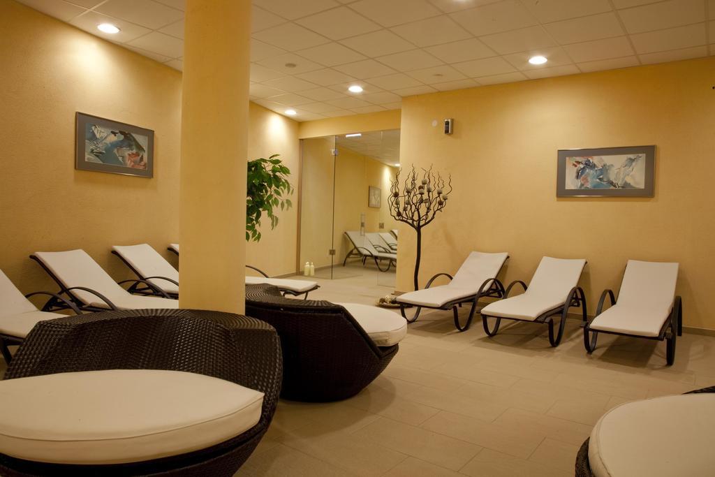 Erlebnishotel Fendels 13/22