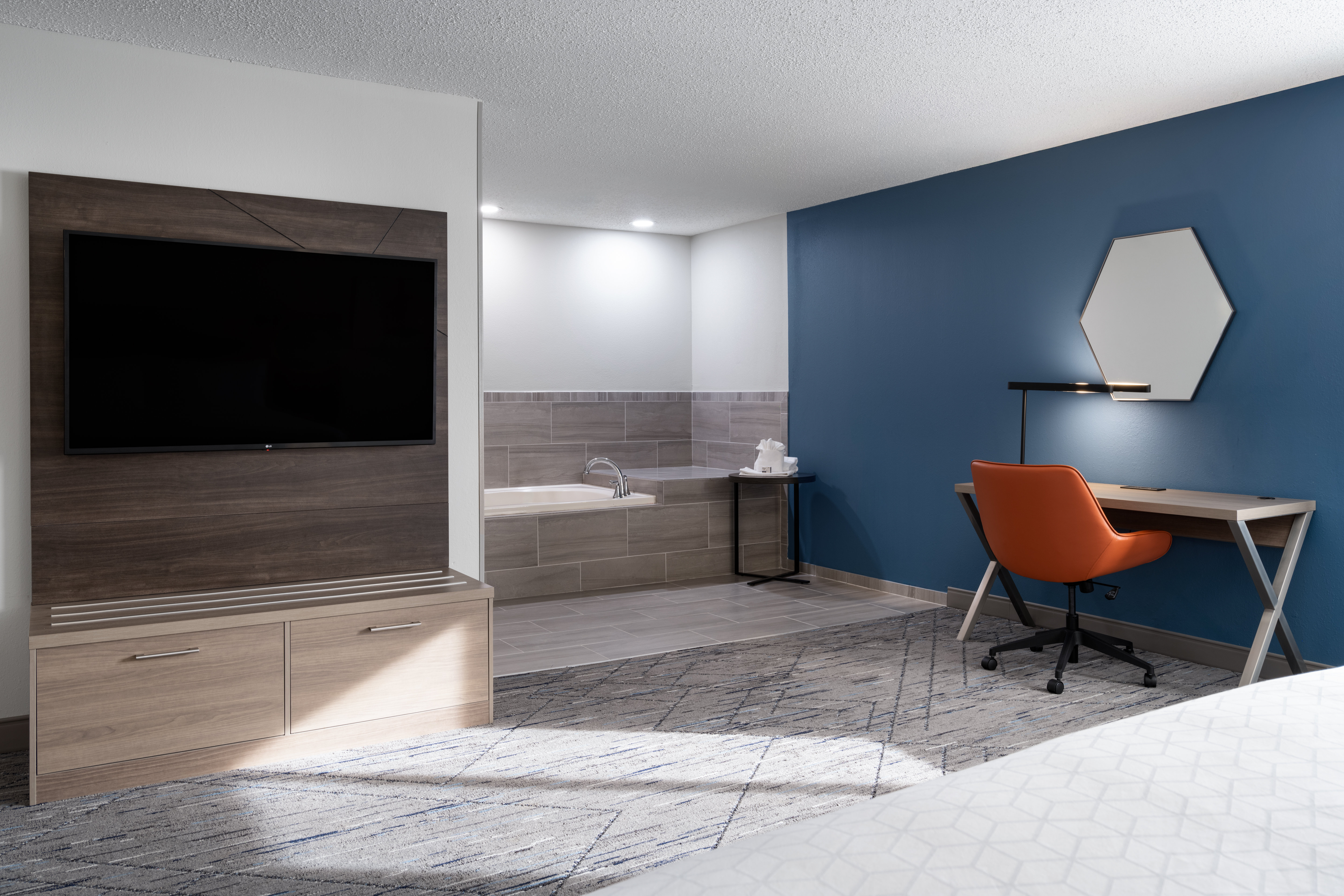 Holiday Inn Express & Suites Midwest City, an IHG Hotel 58/62