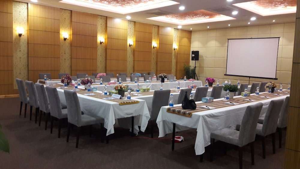 OSEL HOTEL 41/49