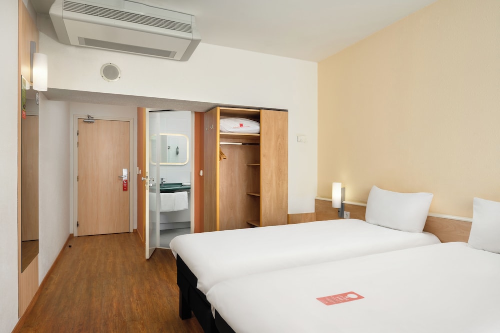 Ibis Budapest City 15/61