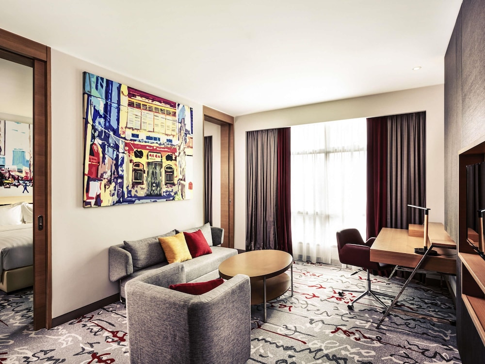 Mercure Kuala Lumpur Shaw Parade 43/69