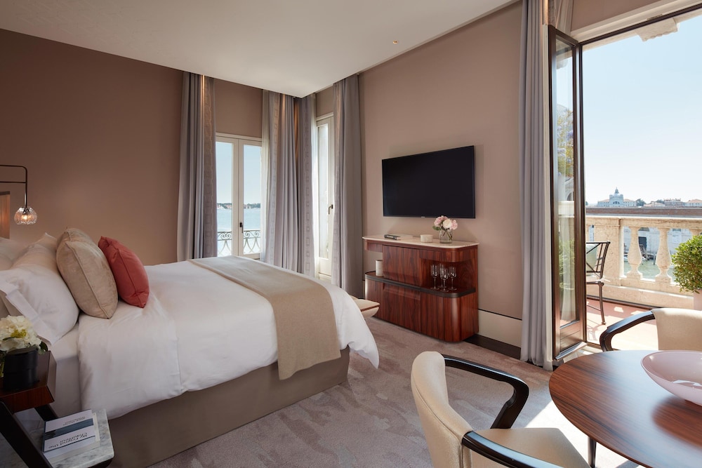 The St. Regis Venice 27/70