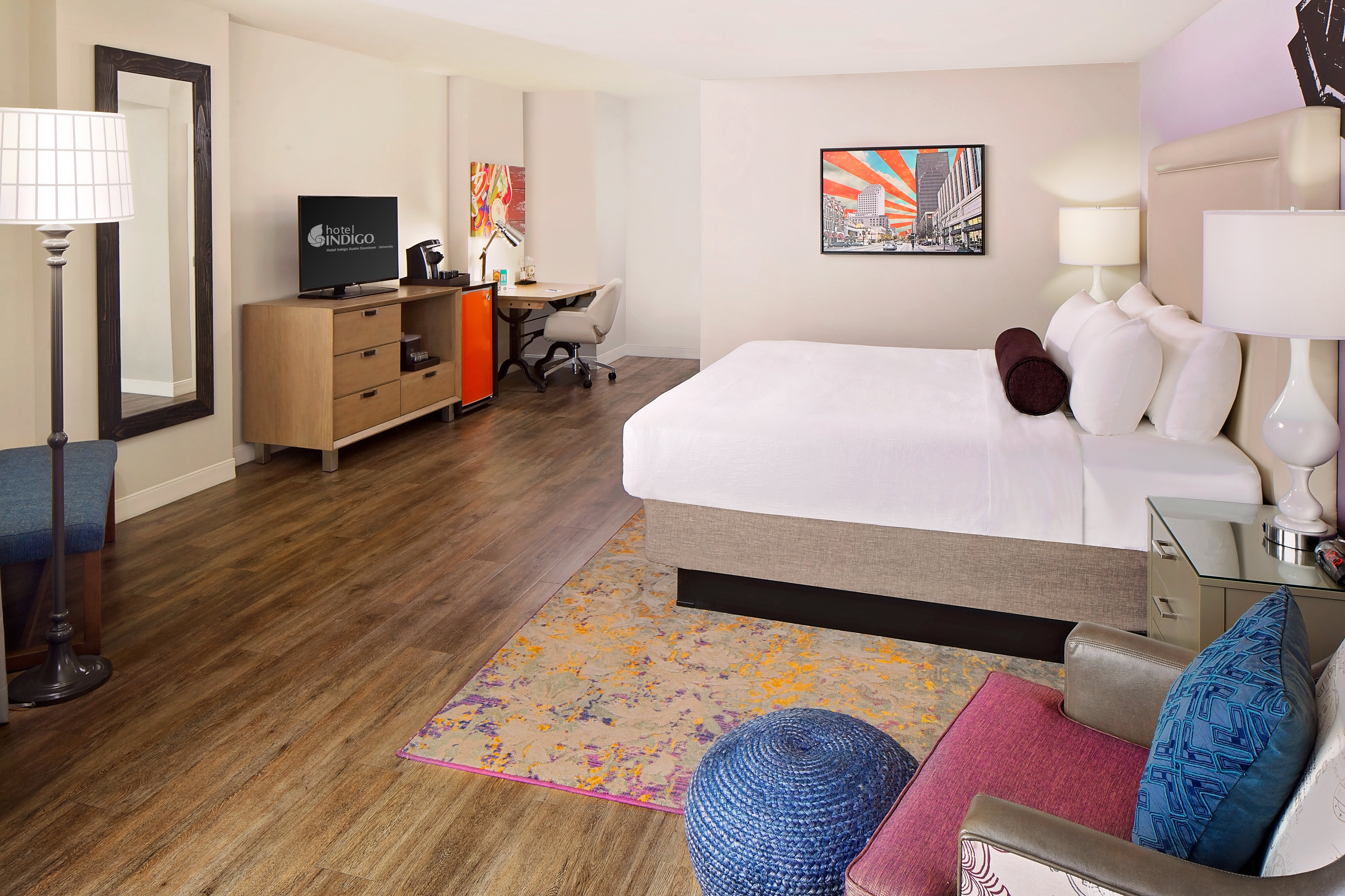 غرفة بسرير كينج لذوي الإعاقة، Hotel Indigo Austin Downtown University 2/3