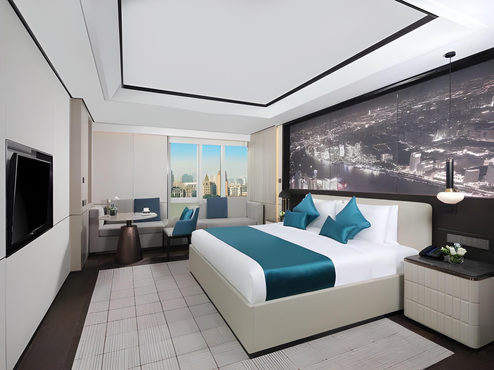 Room at Oriental Riverside Hotel Shanghai International Convention Center, SHANGHAI
