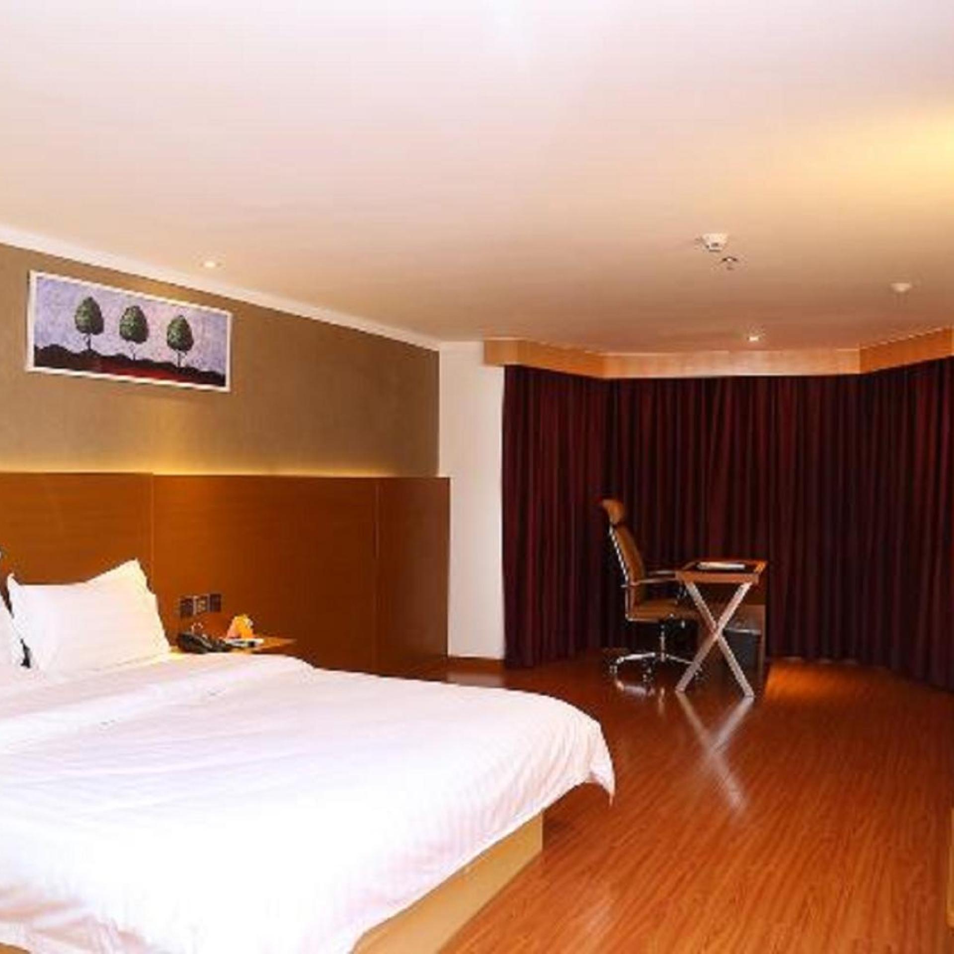 7 Days Inn Shenzhen Guomao Metro Station 23/36