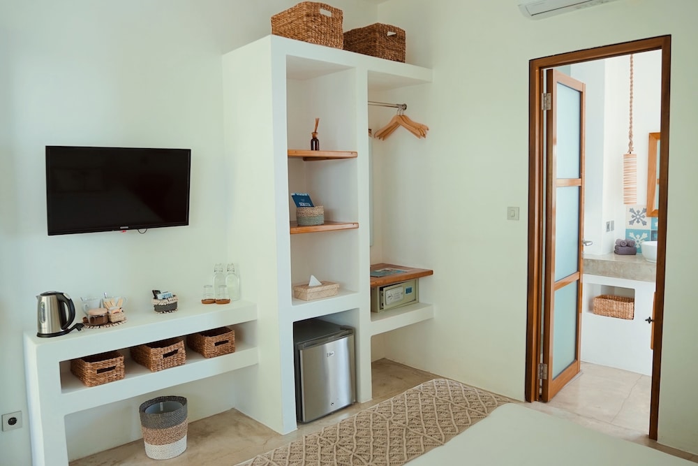 Seaesta Komodo Hostel 29/50