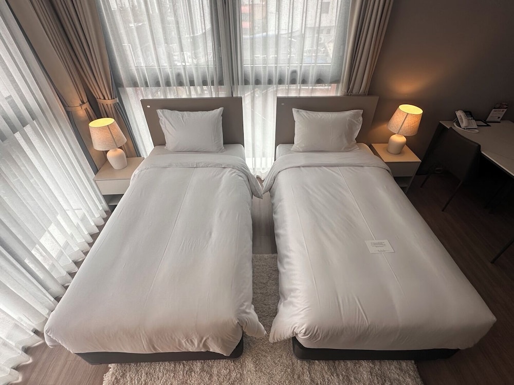 Family Suite, 2 Double and Twin Beds