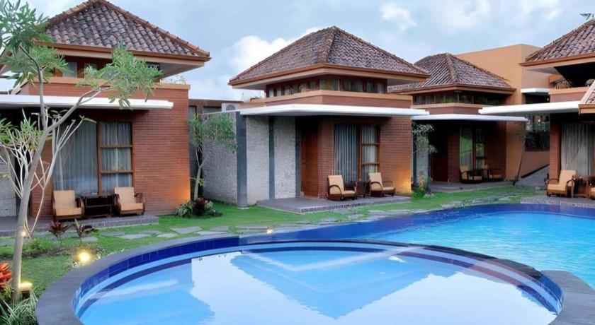 Rumput Resort & Resto 27/34
