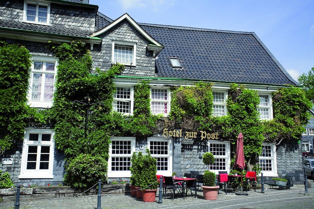HOTEL GRAFRATHER HOF 4/49