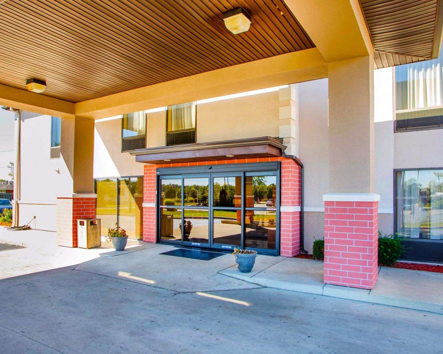 Comfort Inn Dayton - Huber Heights 34/35
