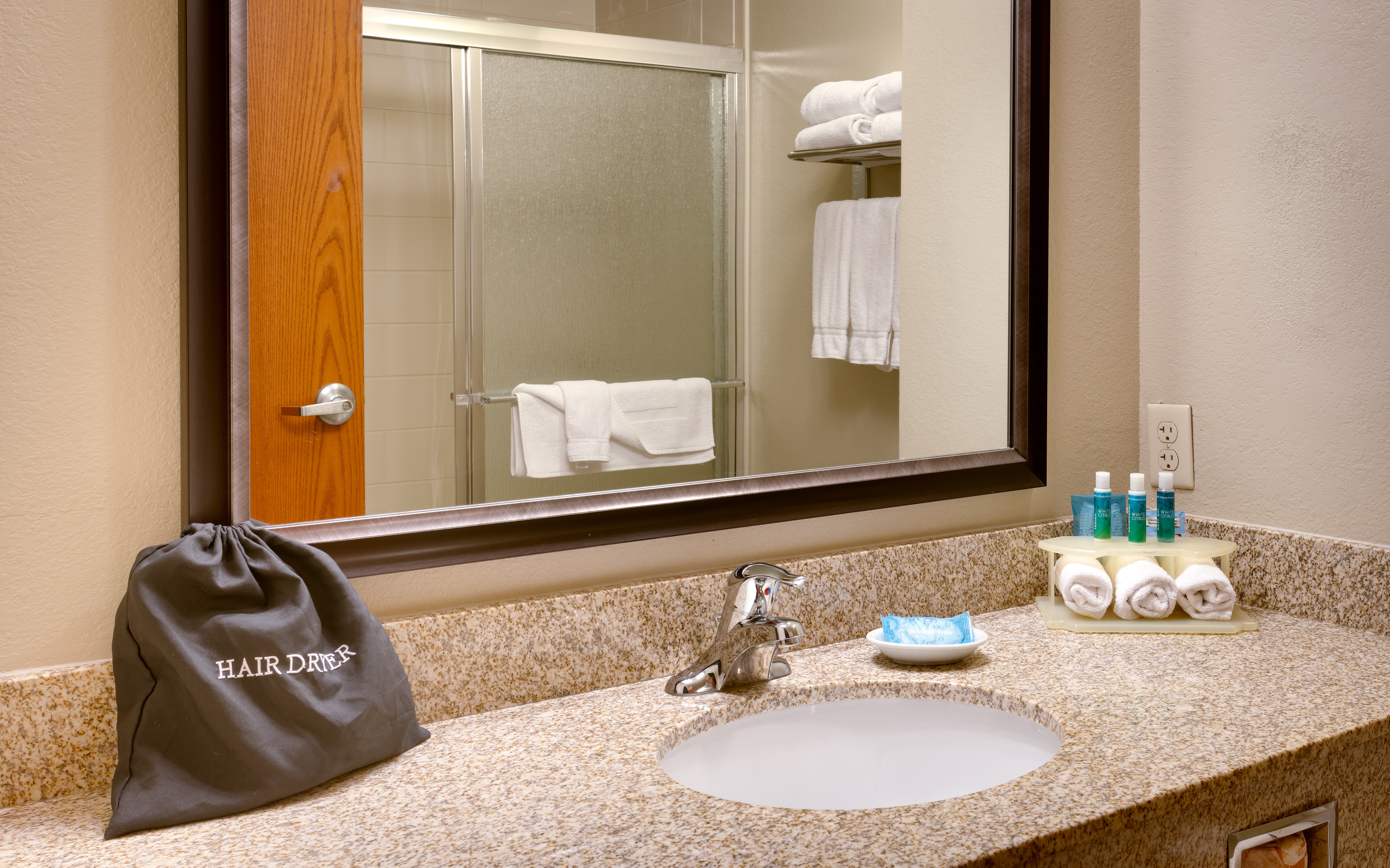 Holiday Inn Express Hotel And Suites Orem North Provo 58/60