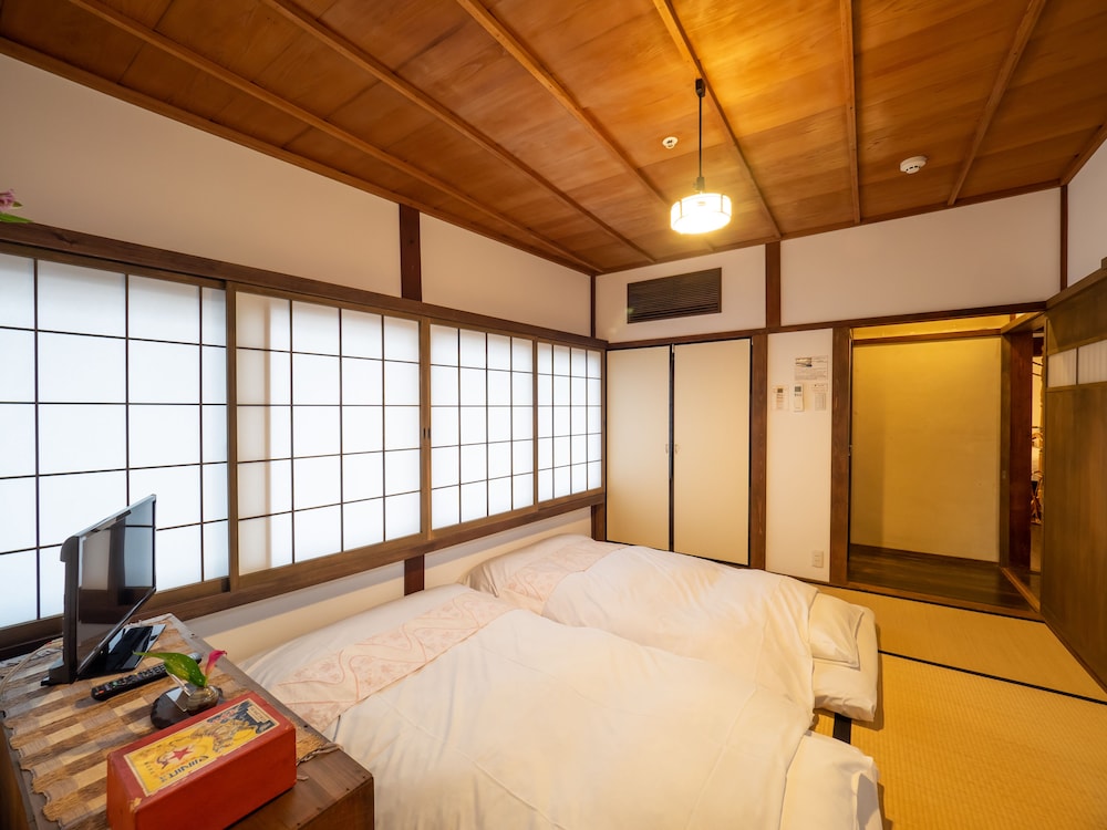 Inase Otsu Machiya Bed & Breakfast 36/68