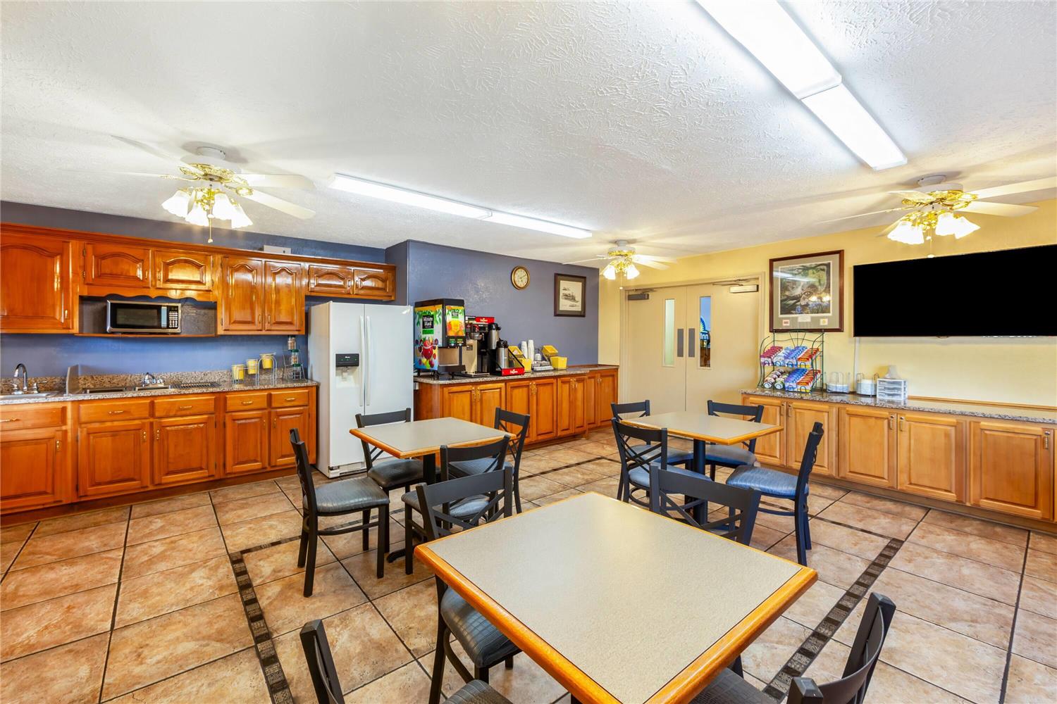 Days Inn by Wyndham Lexington 17/25