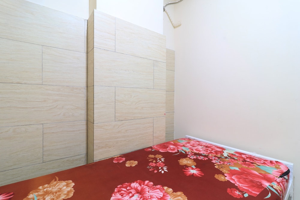 Eiffel Residence Batu Tulis 37 - Female Only 11/21