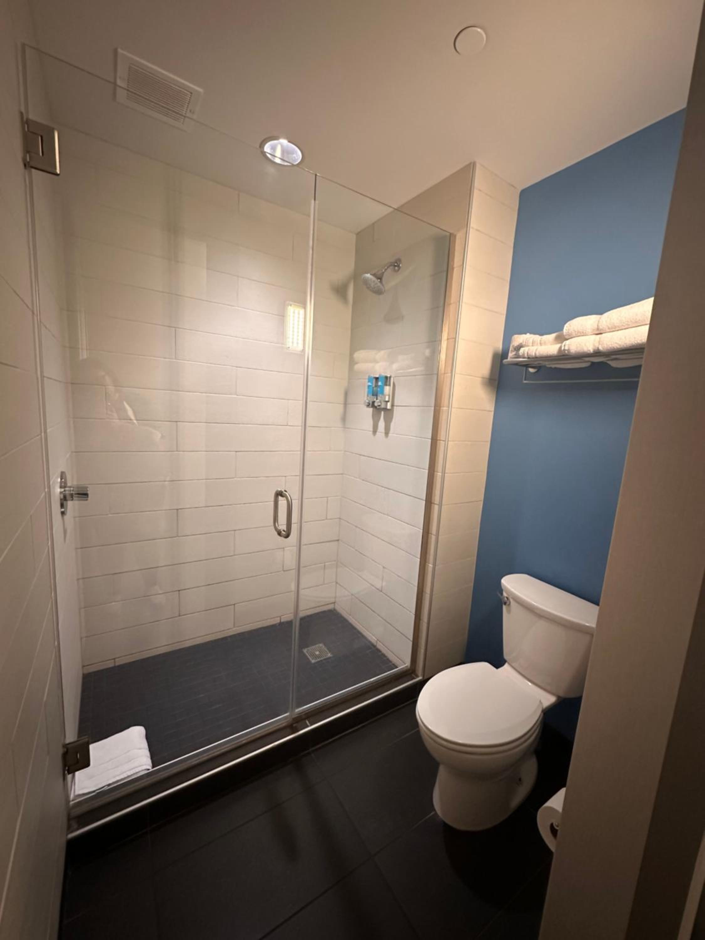 1 Bedroom, Aloft, Suite, King Bed، ALOFT NEWPORT ON THE LEVEE 2/4