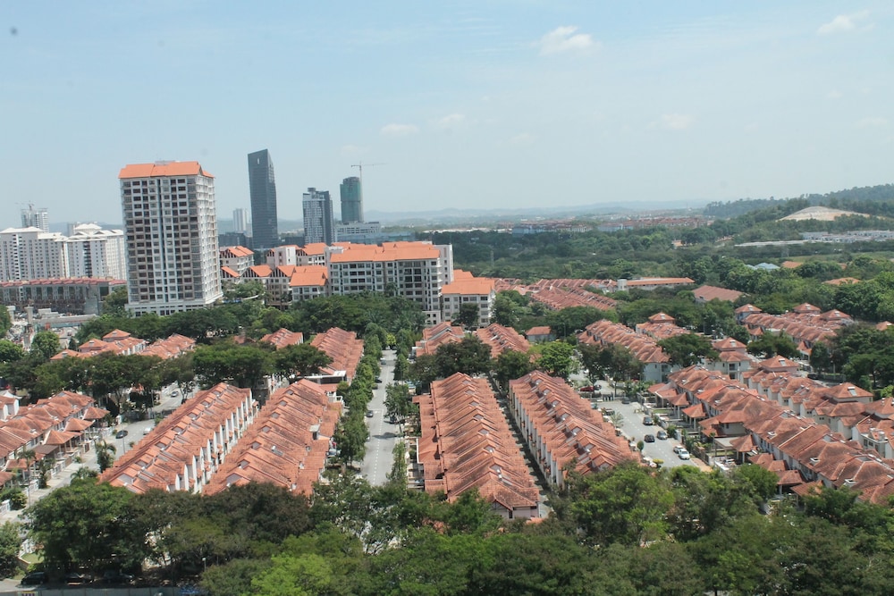Royale Chulan Damansara photo3