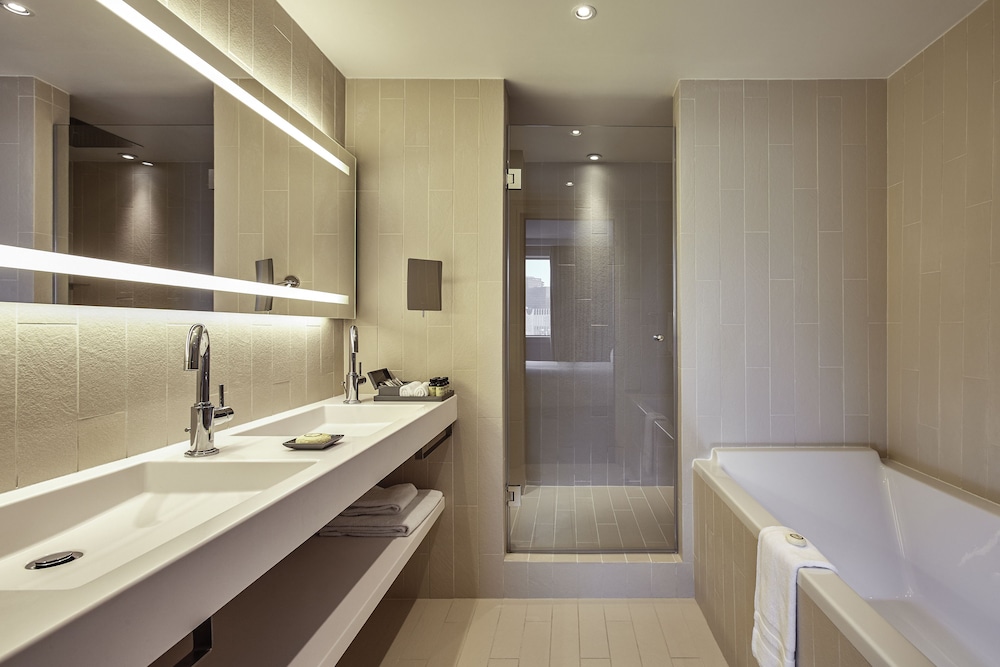 Pullman Paris La Defense Hotel 66/69