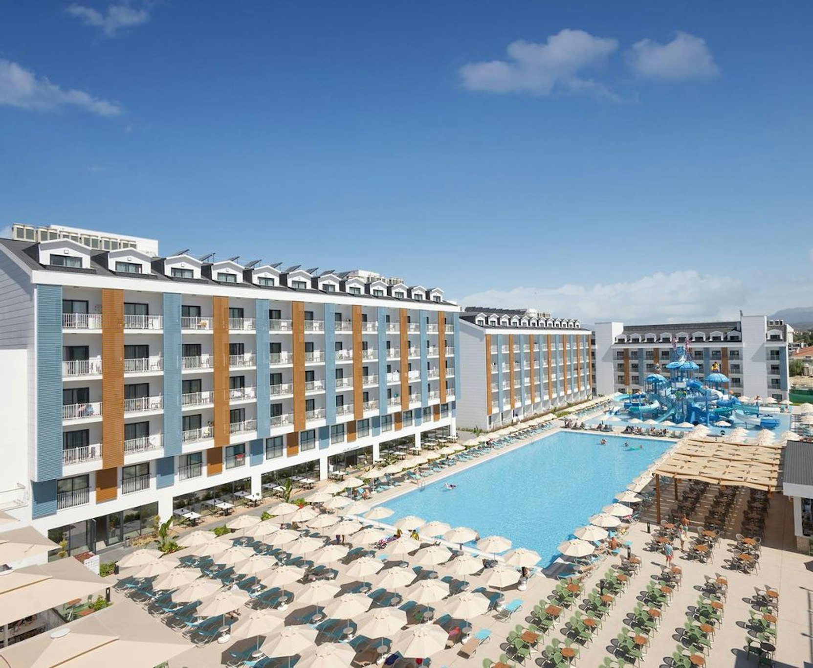 Arcanus Trendline Resort Side 9/65