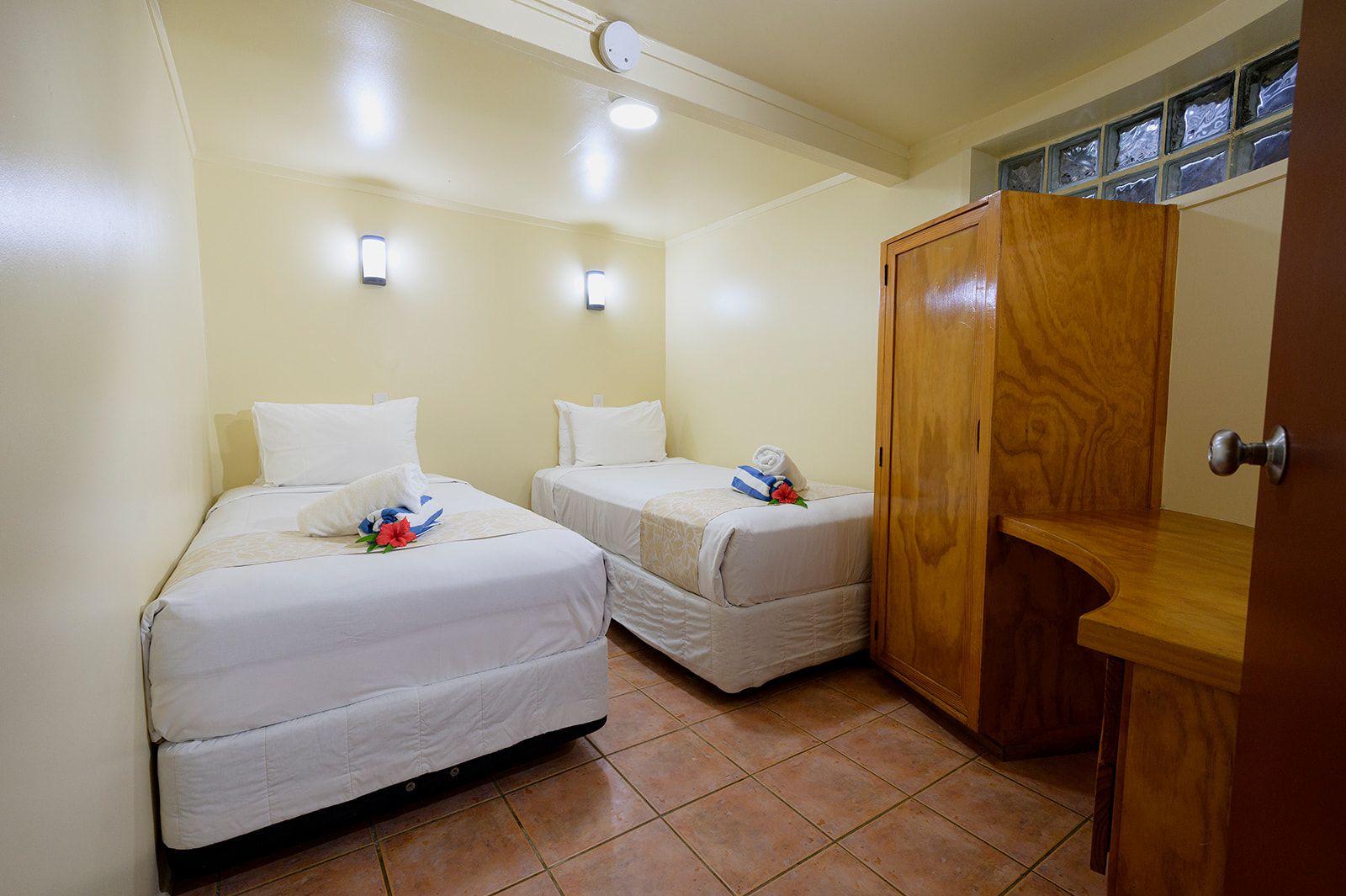 2 Bedroom Beachside Suite