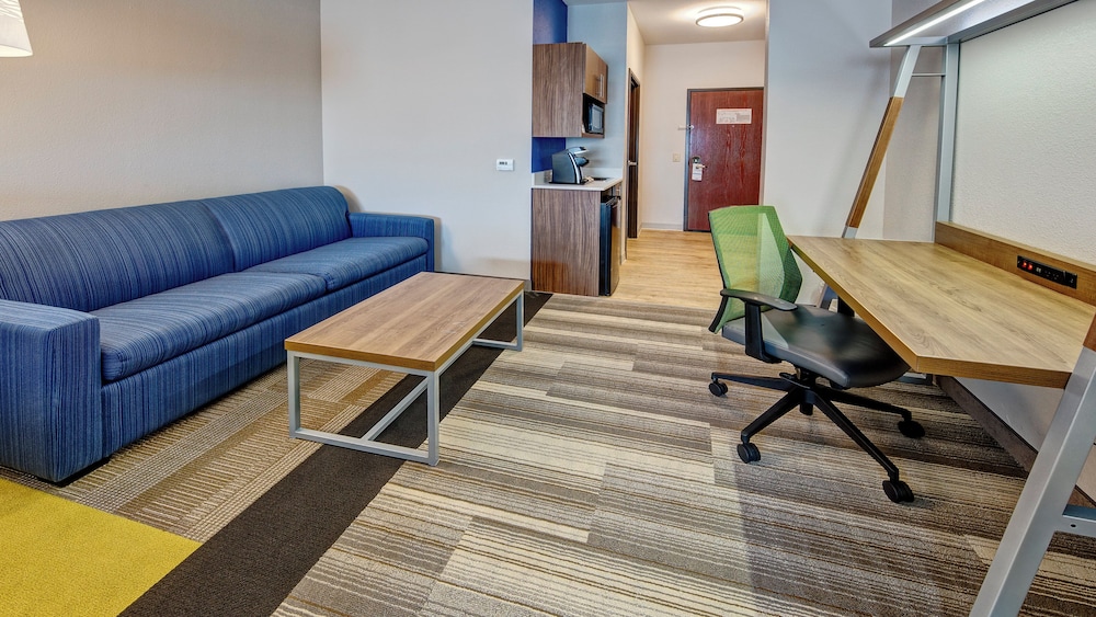 Holiday Inn Express & Suites Corsicana I-45 38/68