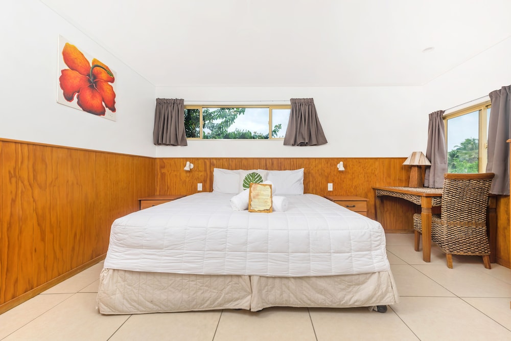 Castaway Resort 39/80