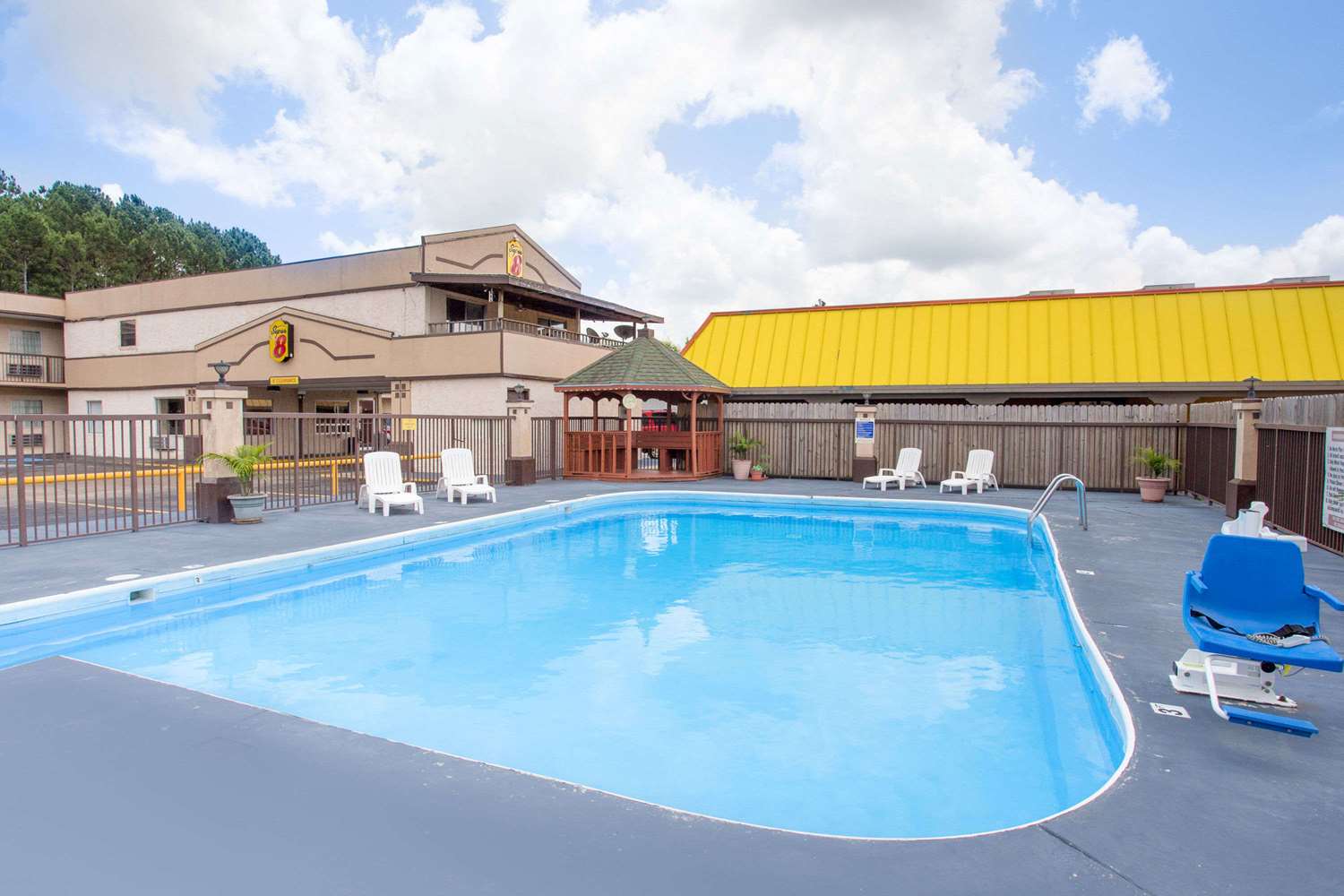 Super 8 By Wyndham Monticello Ar 1/7