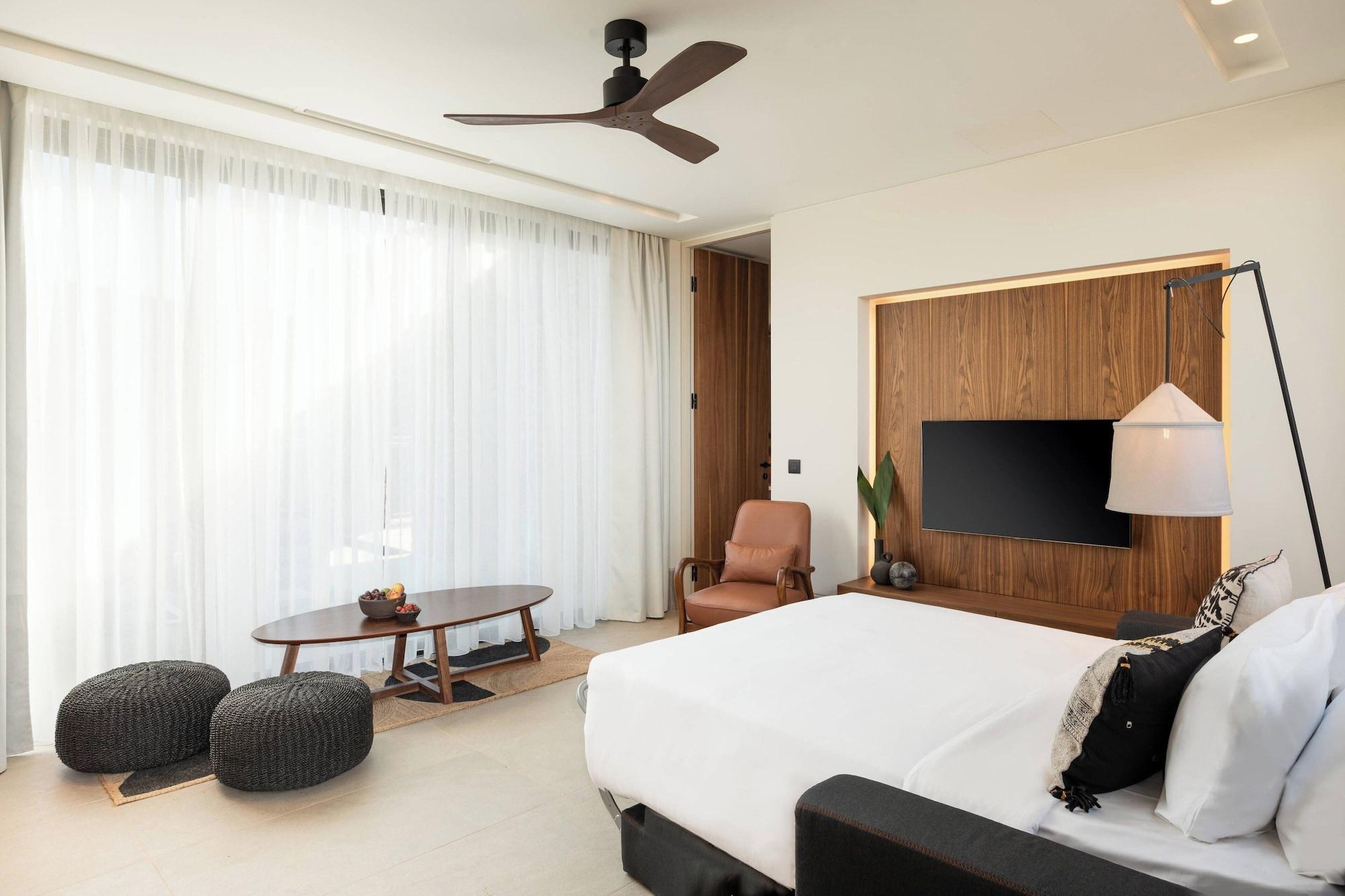 1 Bedroom, Residence, Inland View, Private Pool، Domes of Elounda, Autograph Collection 2/4