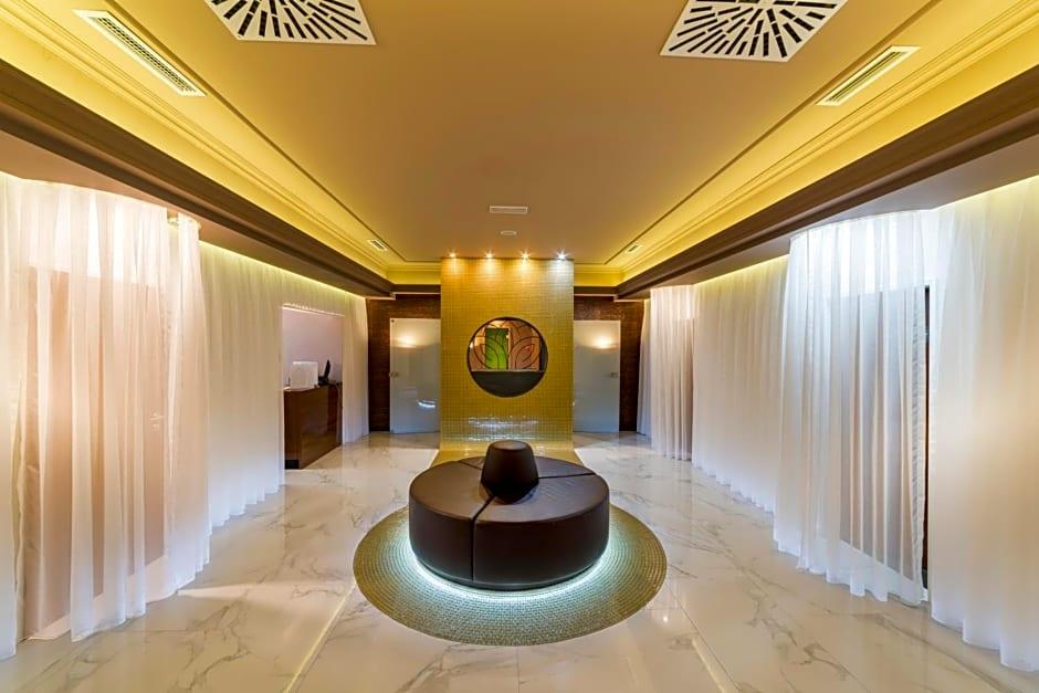 Lotus Them Spa Luxury Resort 31/50