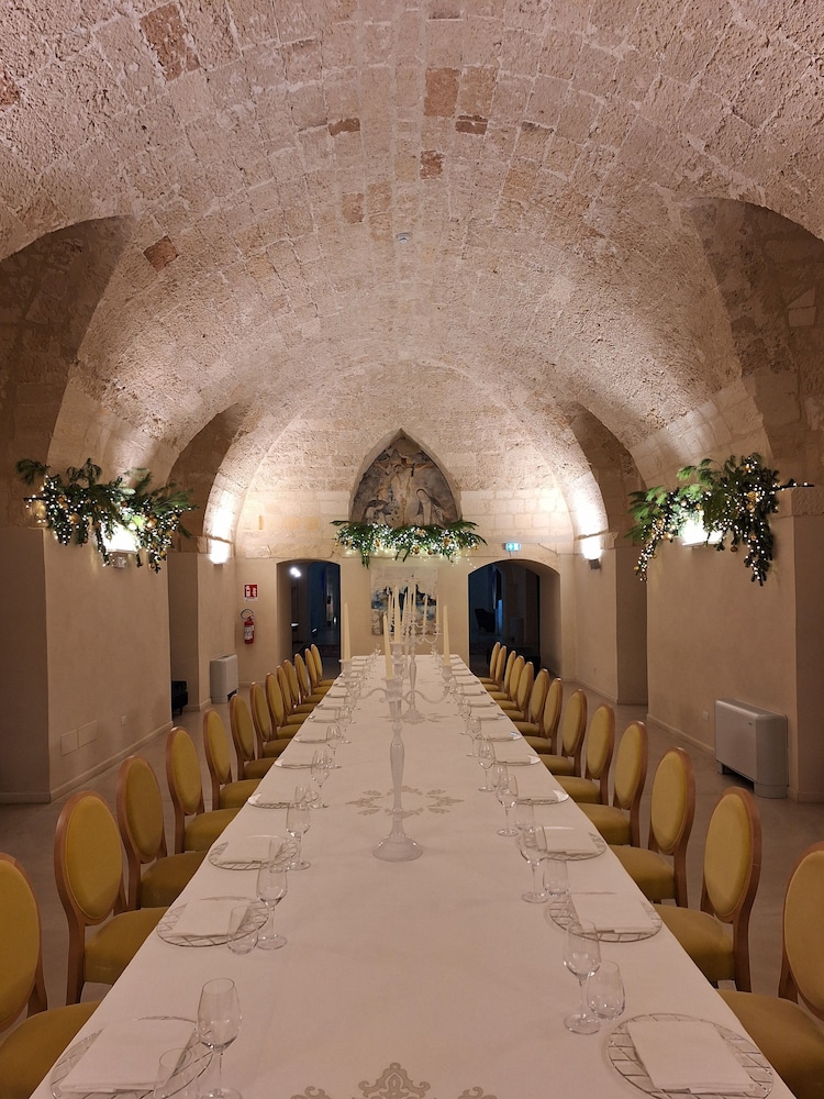 Chiostro Dei Domenicani 39/49