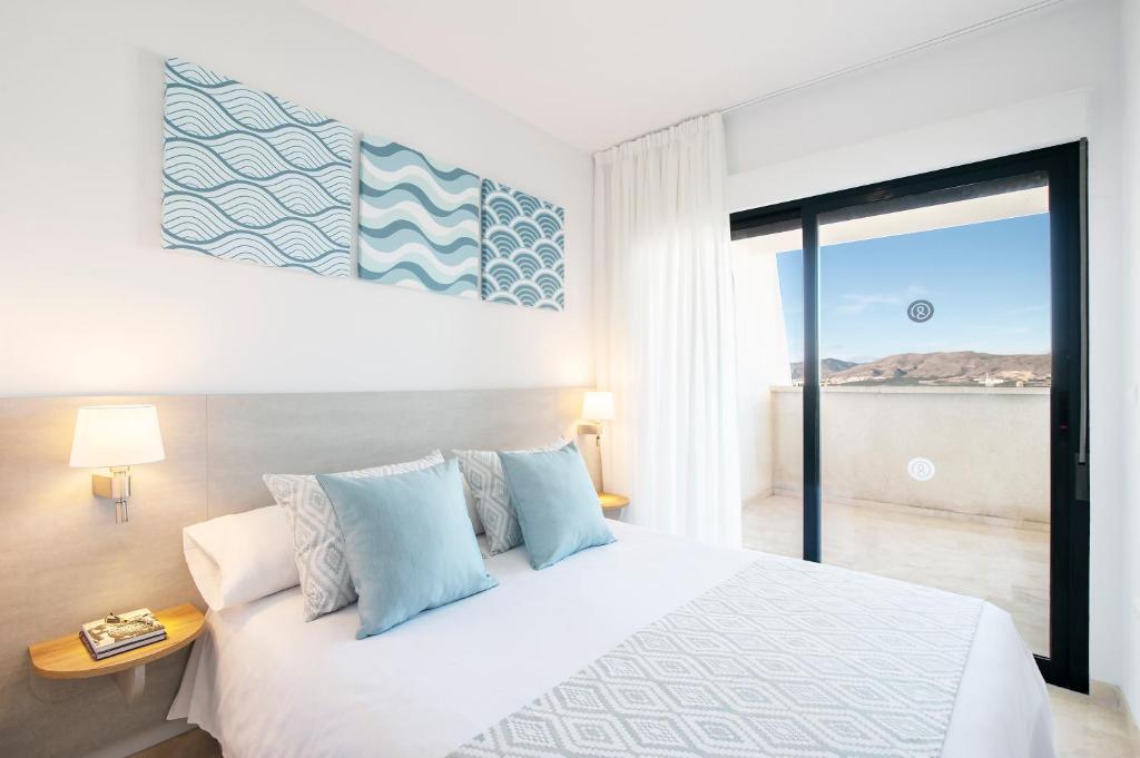 1 BEDROOM, APARTMENT, PANORAMIC VIEW