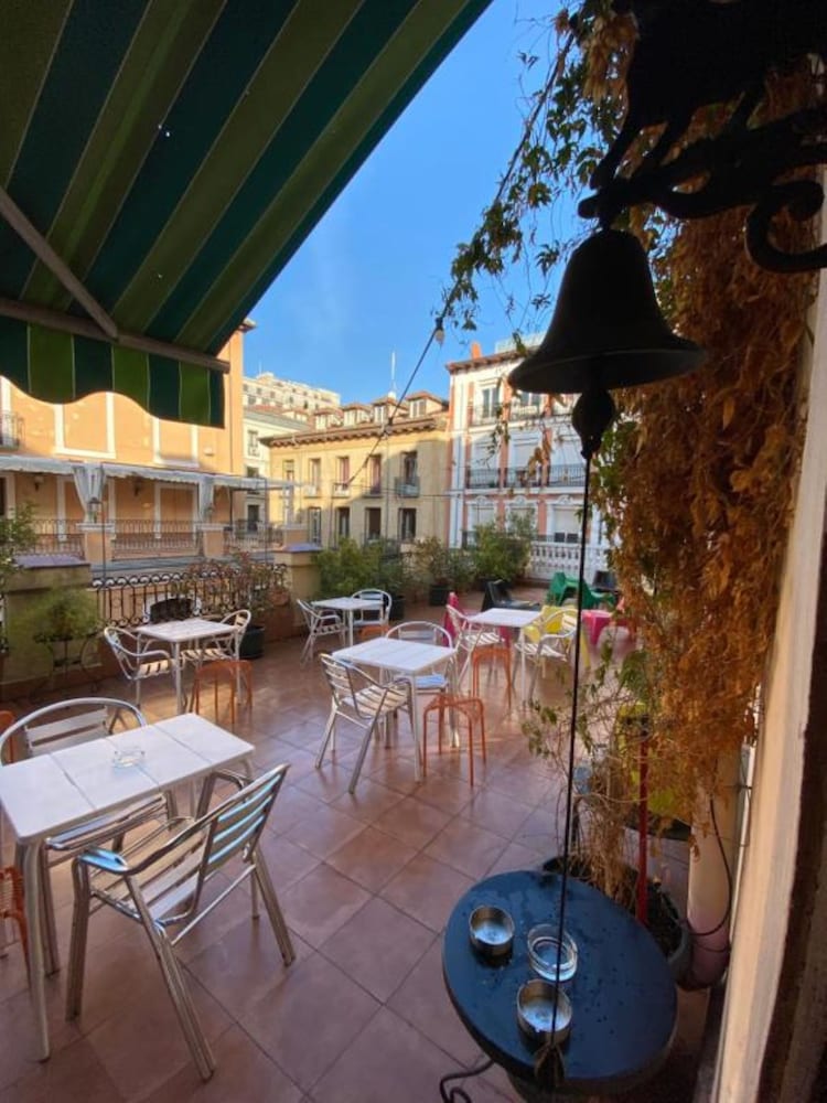 Barbieri Sol Hostel 17/30
