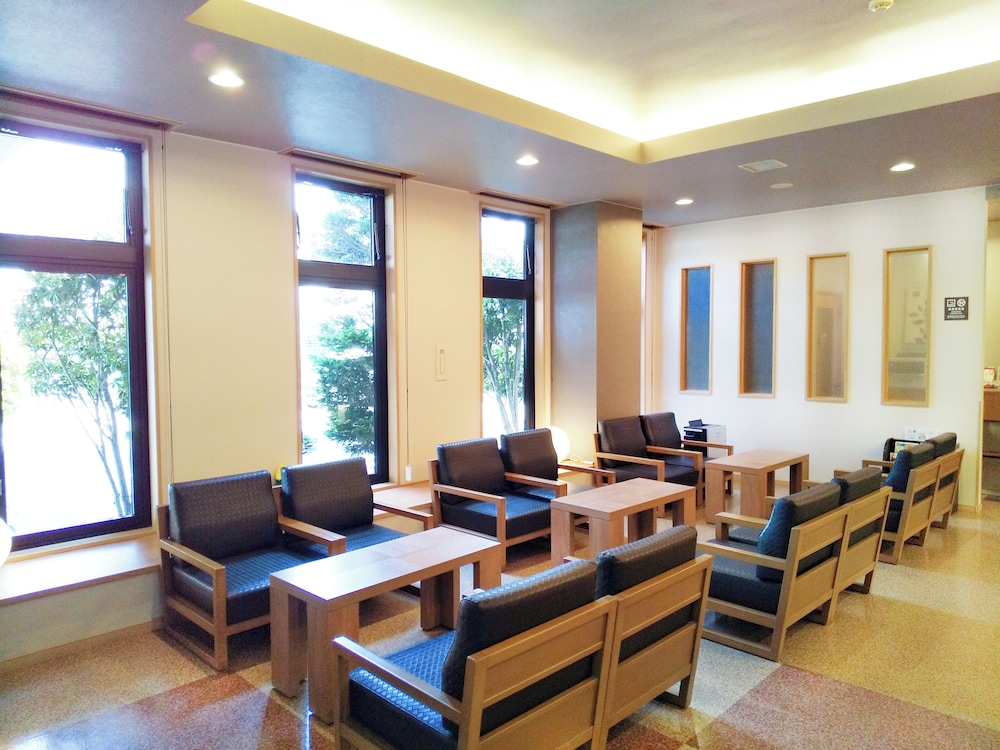 Hotel Route-Inn Oogaki Inter 28/44