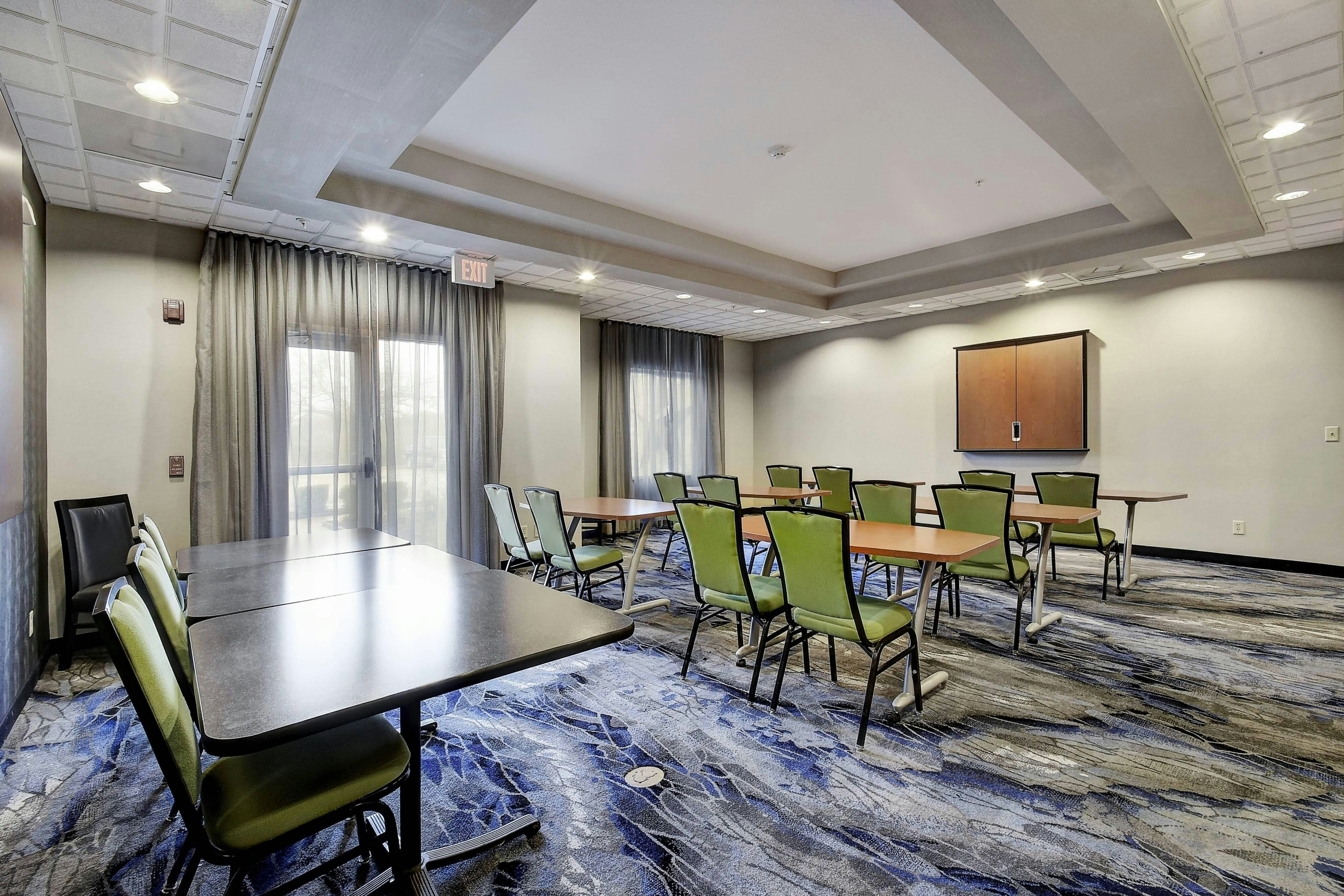 Fairfield Inn Suites Marriott San Antonio Boerne 8/12