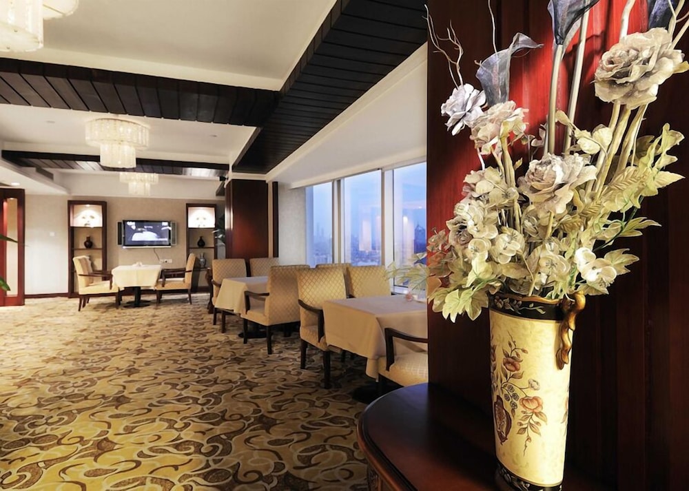 Howard Johnson by Wyndham Leonora Plaza Shanghai 33/48