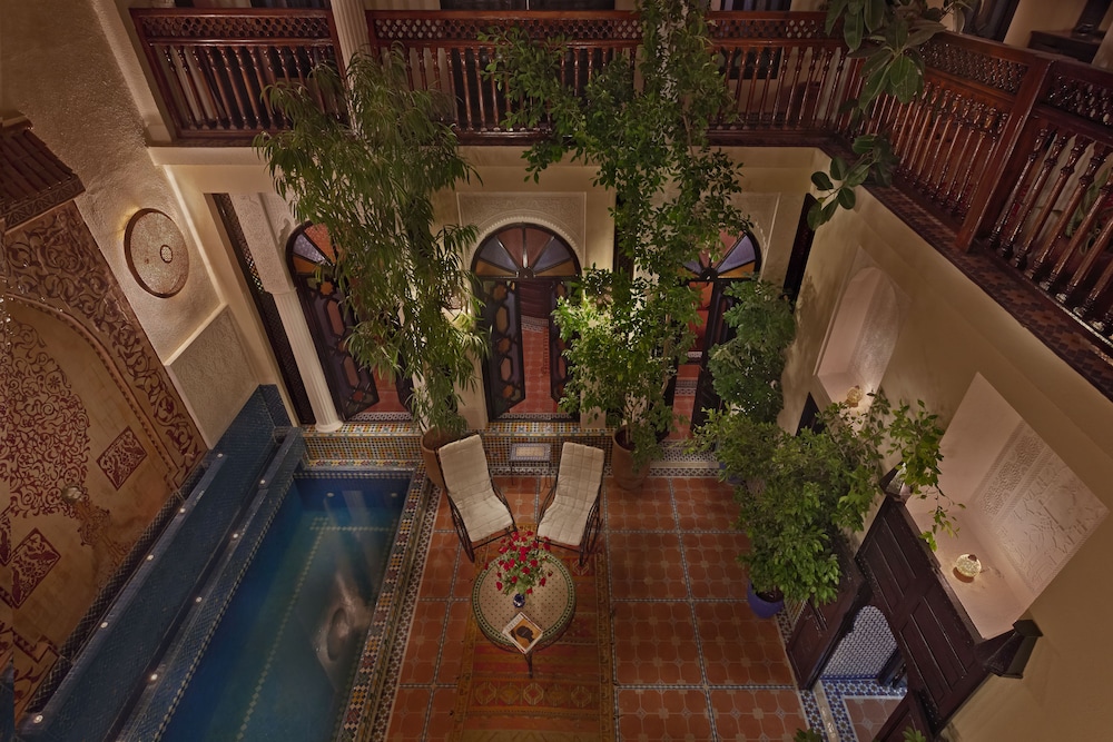 Riad 58 Blu 29/50
