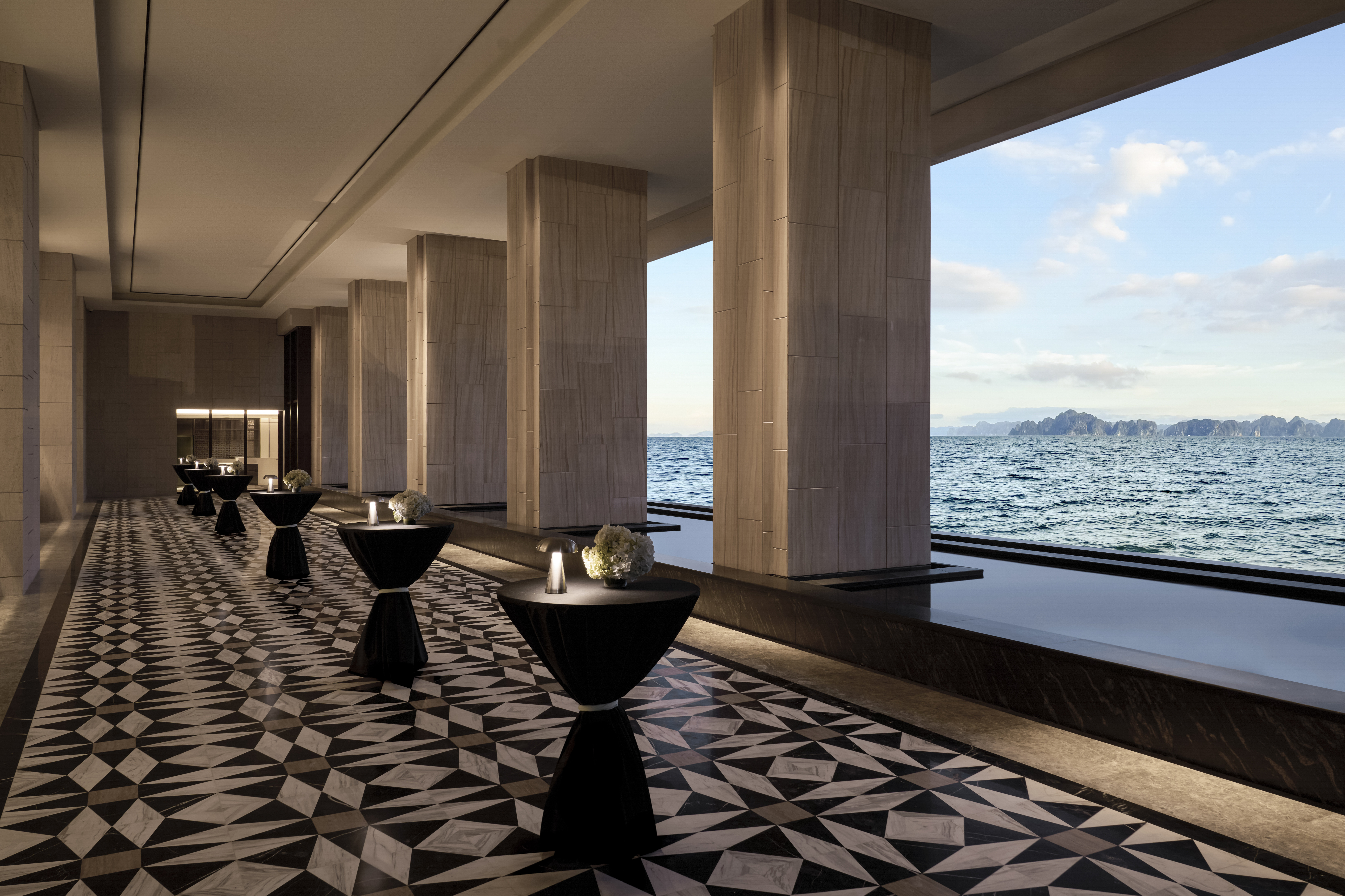 InterContinental Halong Bay Resort 24/50