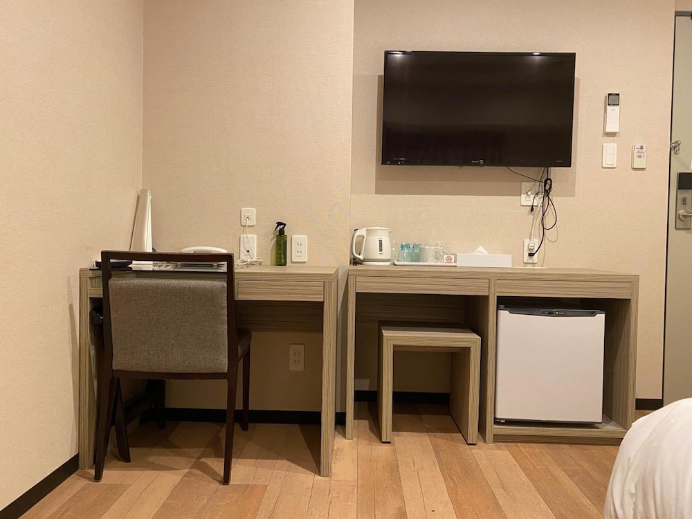 Nipponbashi Luxe Hotel 43/52