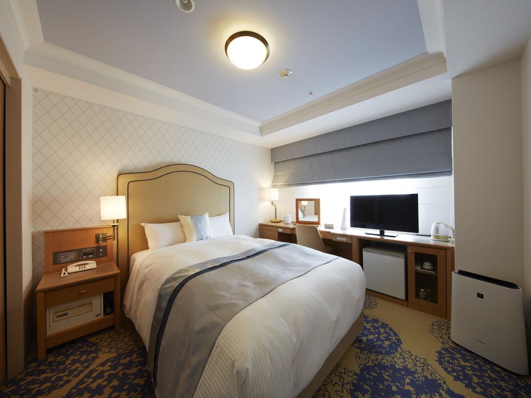 Female Only, Double Bed