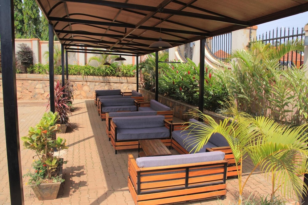 Interservice Hotel 40/44