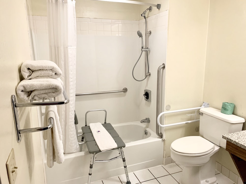 Motel6 McGraw, NY - Cortland 15/60