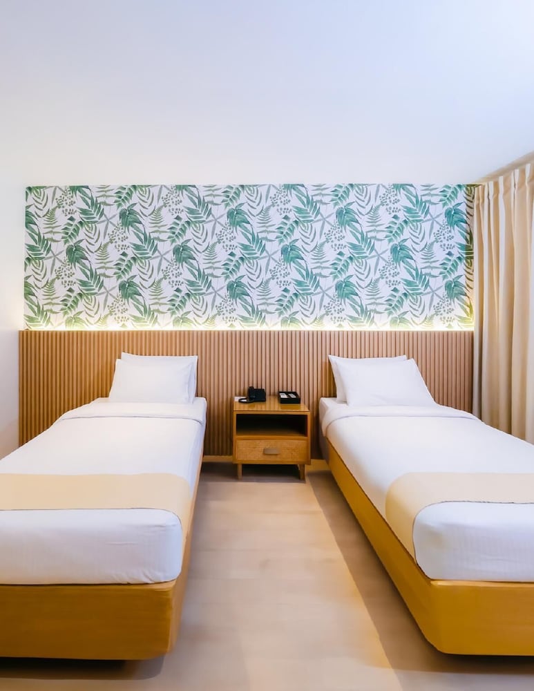 Dumaguete Royal Suite Inn 23/50