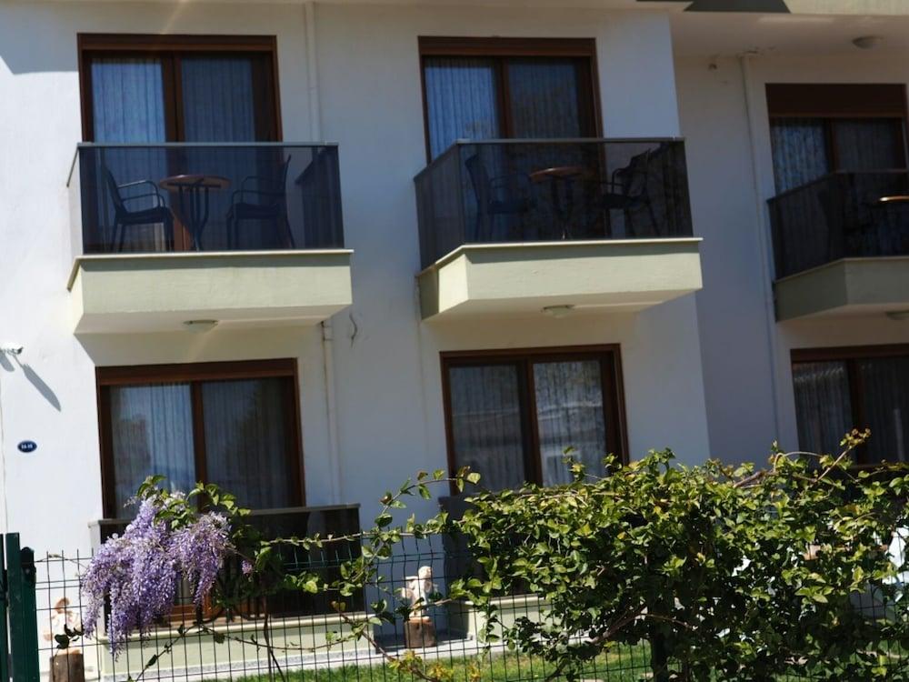 Derin Butik Otel 3/32